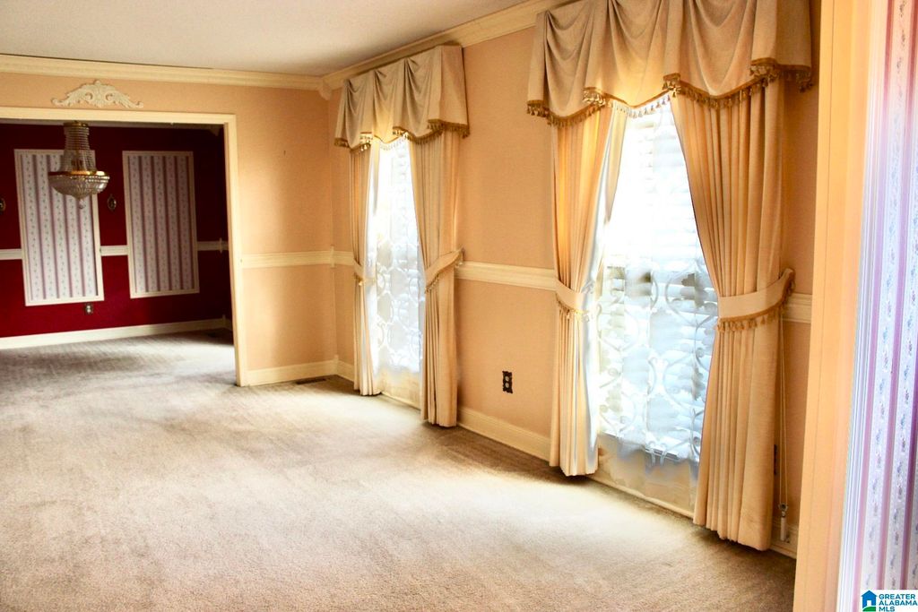 928 18TH AVENUE NW, Birmingham, AL 35215