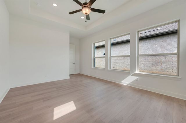 2155 Spotted Fawn Drive, Arlington, TX 76005
