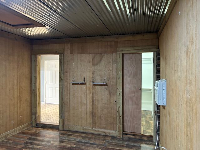 1301 S Greenwich Avenue, Russellville, AR 72801