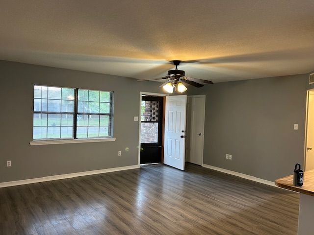 1301 S Greenwich Avenue, Russellville, AR 72801