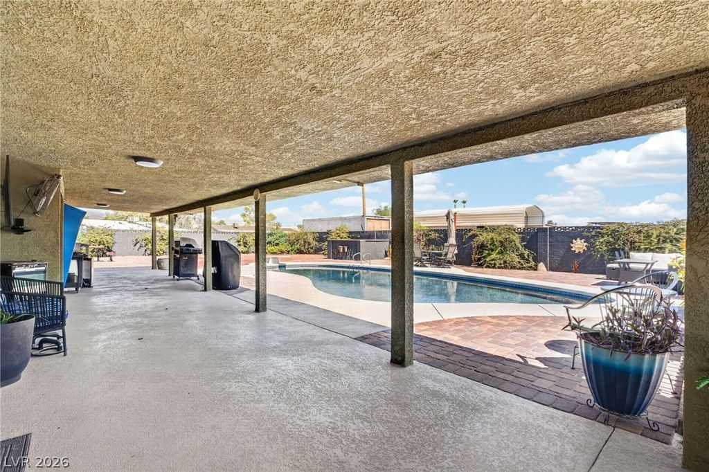 6336 Buckskin Avenue, Las Vegas, NV 89108