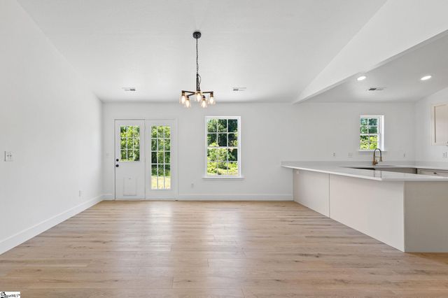 106 Duck Pond Court, Greenville, SC 29611