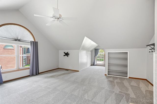 8082 Kingfisher Lane, West Chester, OH 45069
