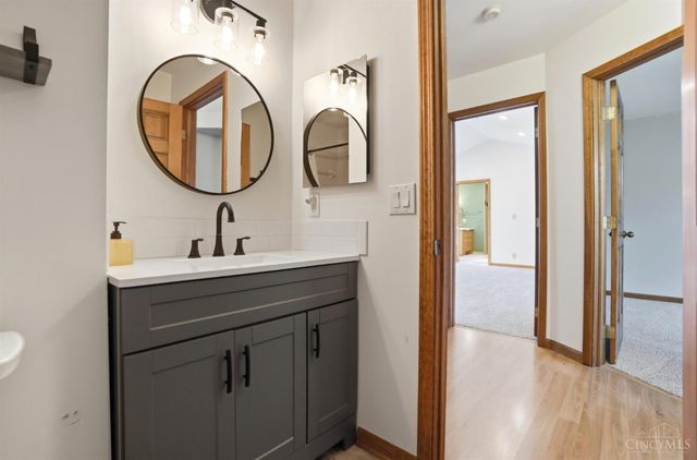 8082 Kingfisher Lane, West Chester, OH 45069