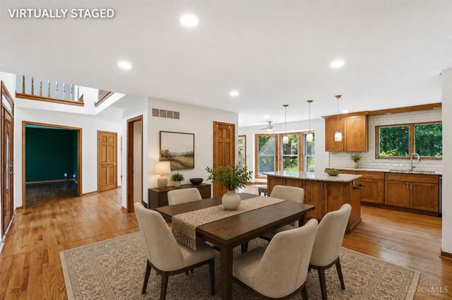 8082 Kingfisher Lane, West Chester, OH 45069