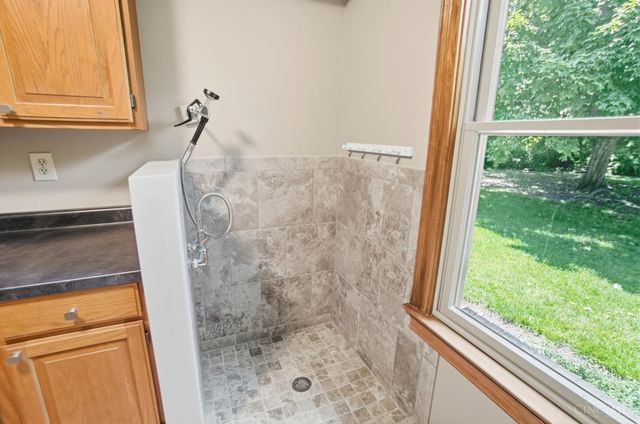 8082 Kingfisher Lane, West Chester, OH 45069