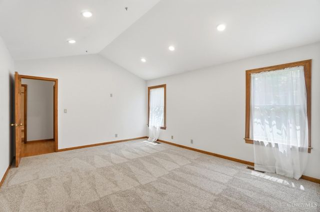 8082 Kingfisher Lane, West Chester, OH 45069