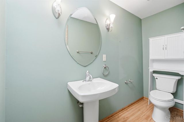 8082 Kingfisher Lane, West Chester, OH 45069