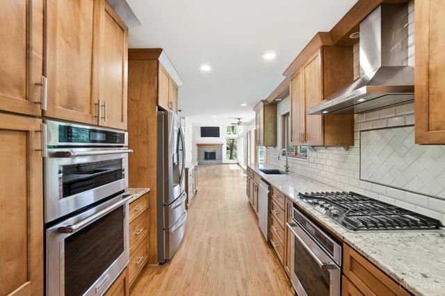 8082 Kingfisher Lane, West Chester, OH 45069