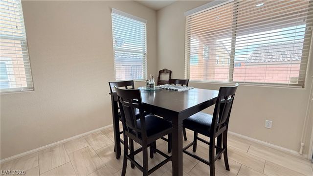 821 Fox Mountain Court, North Las Vegas, NV 89084