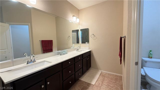 821 Fox Mountain Court, North Las Vegas, NV 89084