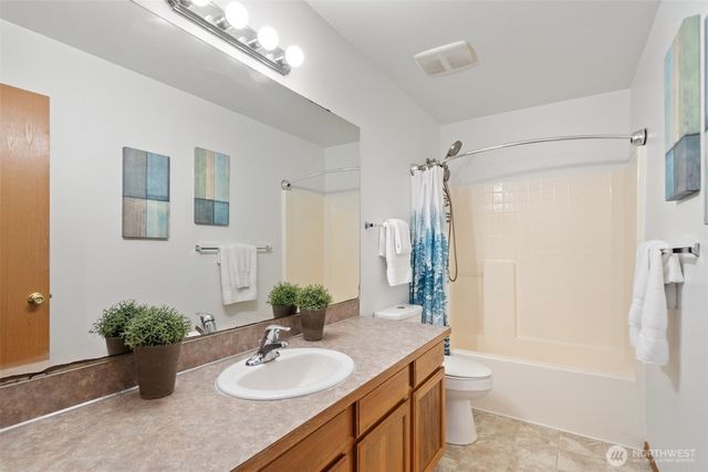 514 SW Hipkins Court, Port Orchard, WA 98367