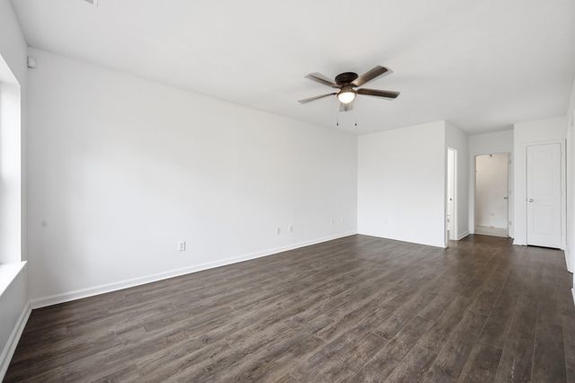 330 Williamsburg Lane, Georgetown, KY 40324