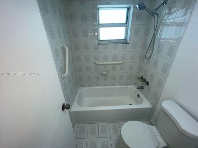 10300 Coral Way B-33, Miami, FL 33165