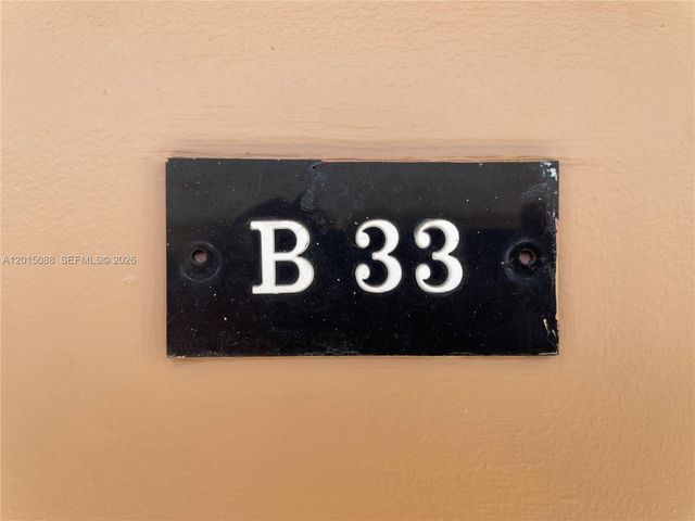 10300 Coral Way B-33, Miami, FL 33165