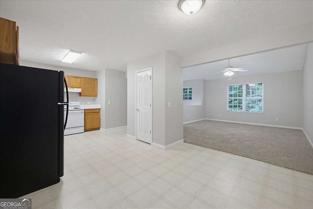 5020 Loving Road, Flowery Branch, GA 30542