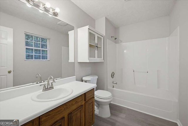 5020 Loving Road, Flowery Branch, GA 30542