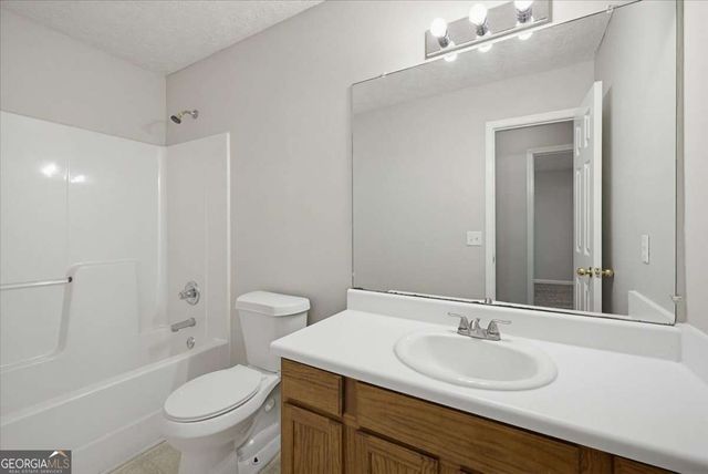 5020 Loving Road, Flowery Branch, GA 30542