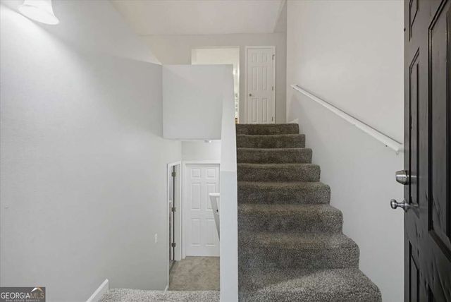 5020 Loving Road, Flowery Branch, GA 30542