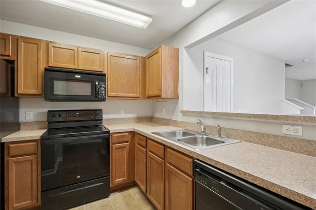 10814 KENSINGTON PARK AVENUE, Riverview, FL 33578