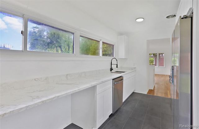 36720 N Schafer Street, Clinton Township, MI 48035