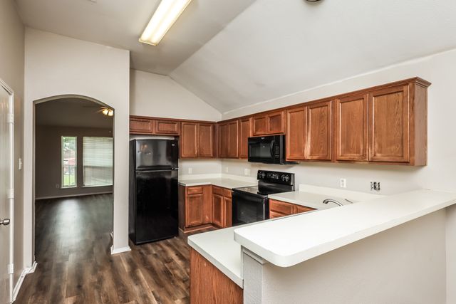 1409 Marena Moore Court, Dallas, TX 75232