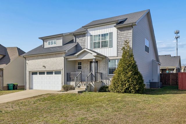894 Wild Elm Ct, Clarksville, TN 37042