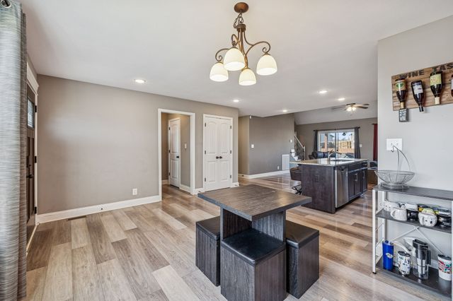 894 Wild Elm Ct, Clarksville, TN 37042