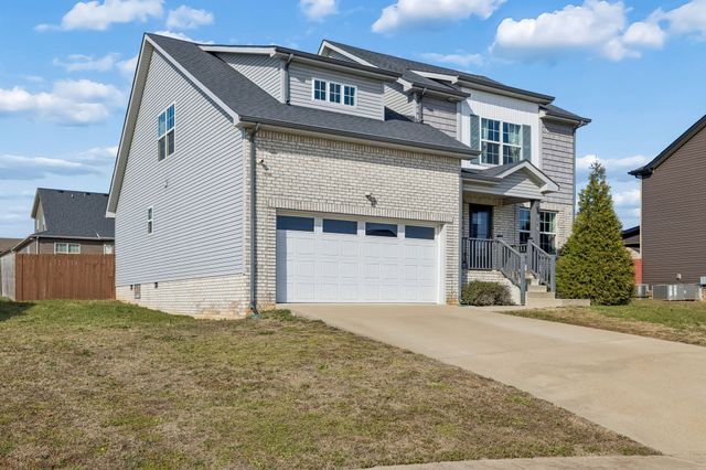 894 Wild Elm Ct, Clarksville, TN 37042