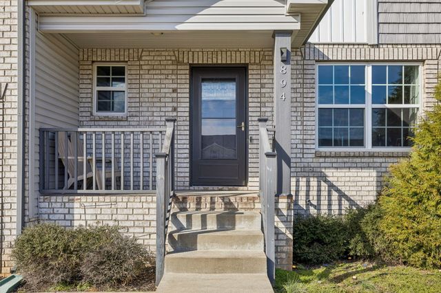 894 Wild Elm Ct, Clarksville, TN 37042