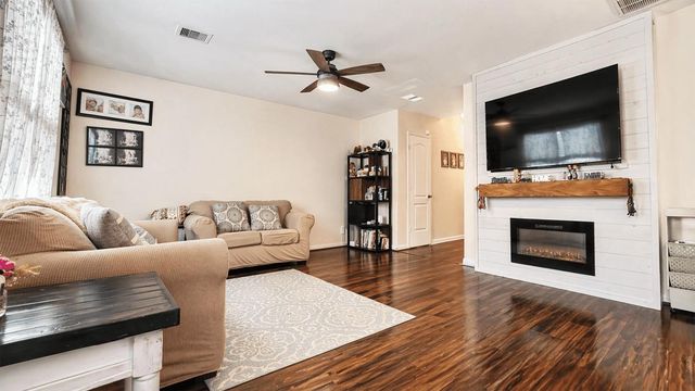 17430 Cedar Rock Dr Drive, Hockley, TX 77447