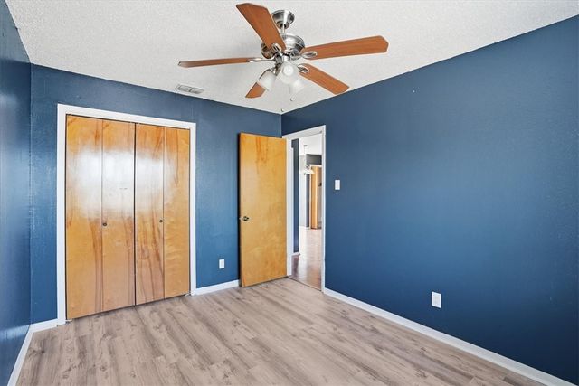 126 Kerry Dr, George West, TX 78022