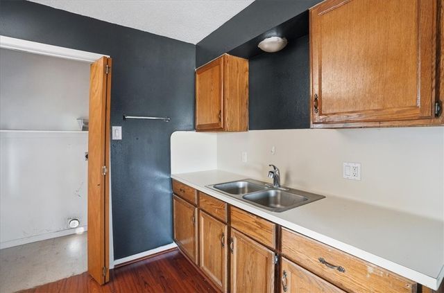 126 Kerry Dr, George West, TX 78022