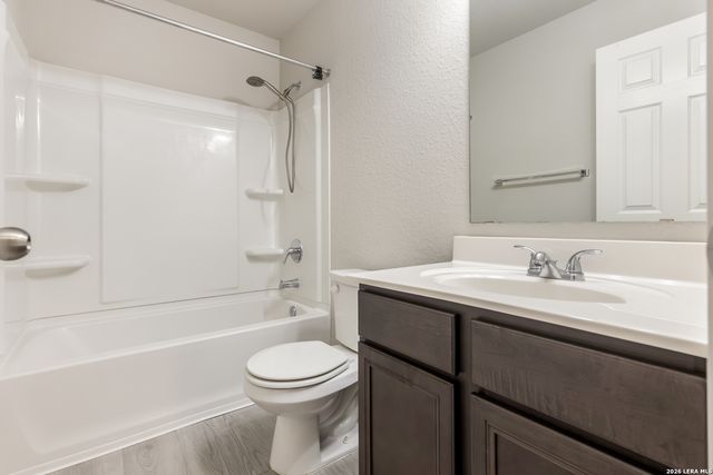 13139 HEATHERS ARROW, St Hedwig, TX 78152