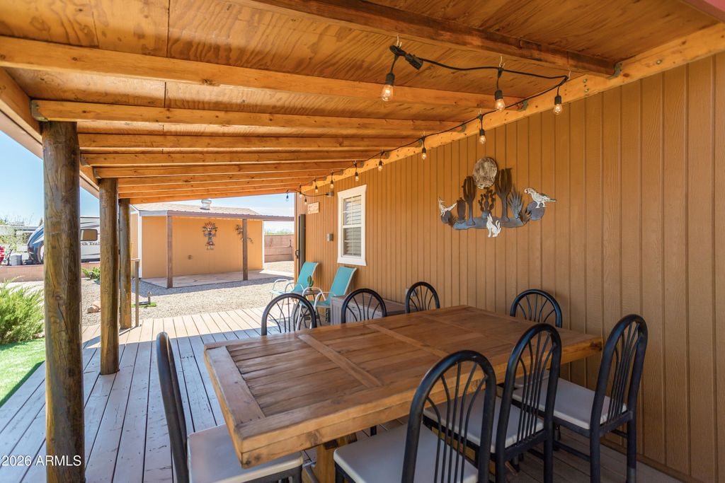 Image 36 of property listing at 1915 W CASA DEL RIO Drive 7, Benson, AZ 85602