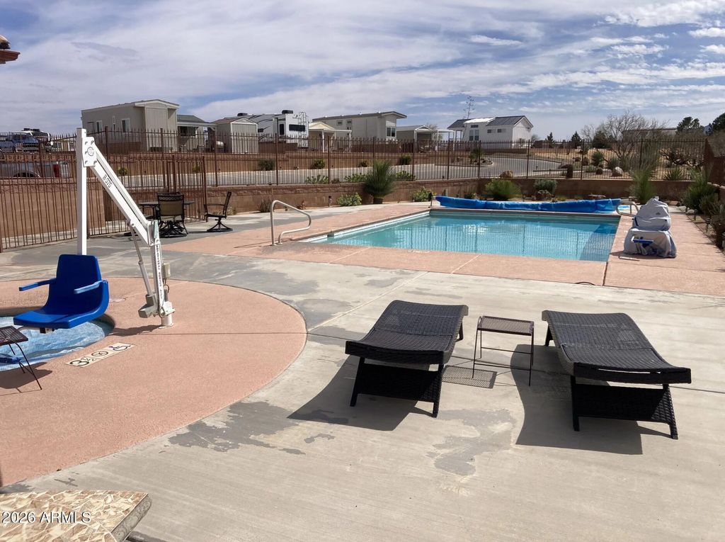 Image 42 of property listing at 1915 W CASA DEL RIO Drive 7, Benson, AZ 85602
