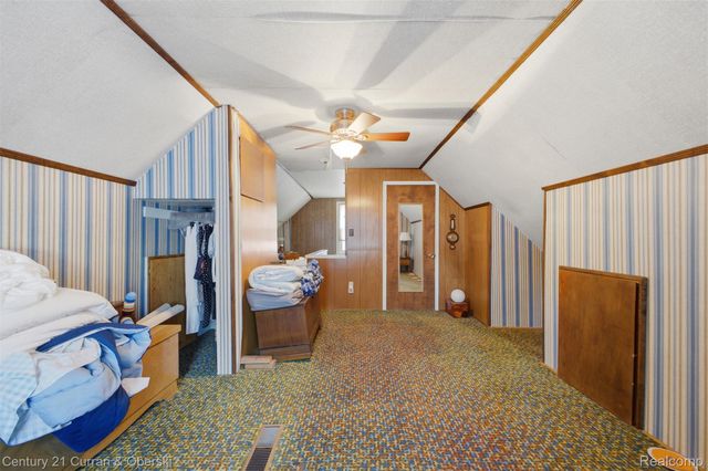 7042 Gilman Street, Garden City, MI 48135