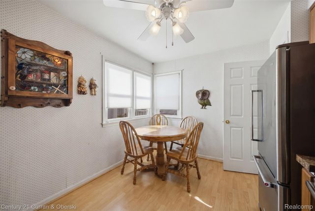 7042 Gilman Street, Garden City, MI 48135