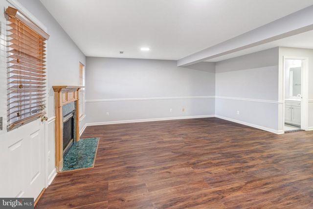 2594 SYLVAN MOOR LN, Woodbridge, VA 22191