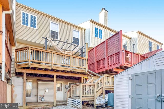 2594 SYLVAN MOOR LN, Woodbridge, VA 22191