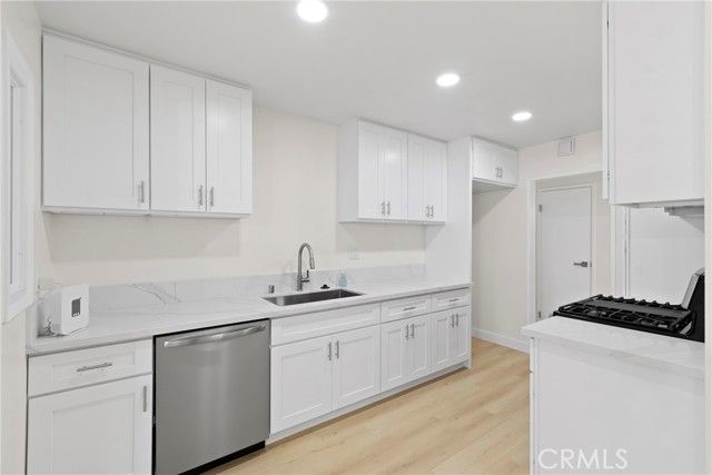 501 Palmer Dr, Hemet, CA 92543