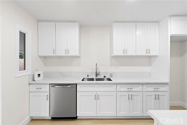 501 Palmer Dr, Hemet, CA 92543