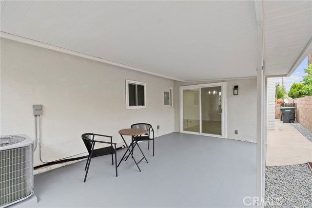 501 Palmer Dr, Hemet, CA 92543