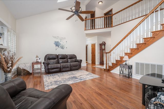 5205 SE Tater Peeler Rd, Lebanon, TN 37090
