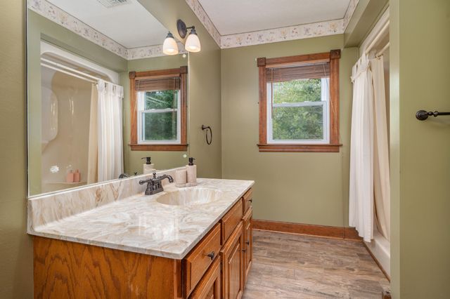 5205 SE Tater Peeler Rd, Lebanon, TN 37090