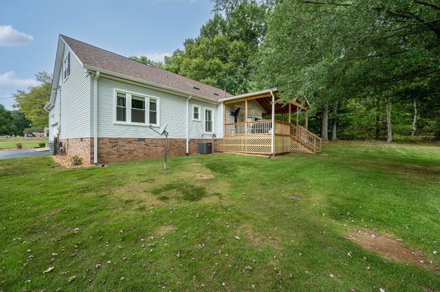 5205 SE Tater Peeler Rd, Lebanon, TN 37090