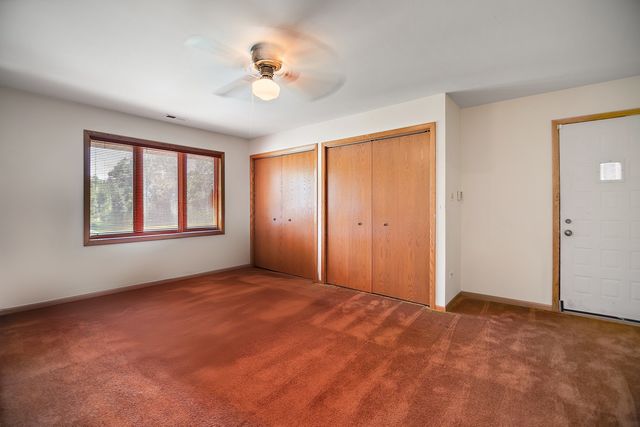 8850 W 101st Place, Palos Hills, IL 60465