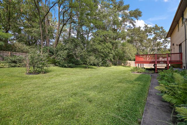 8850 W 101st Place, Palos Hills, IL 60465
