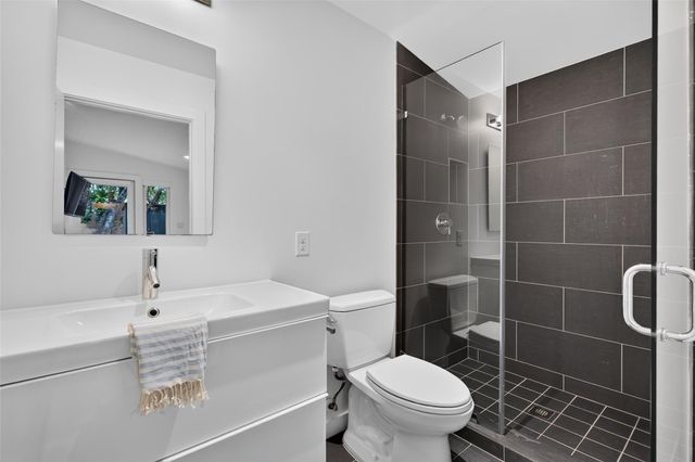 412 Ridgewood RD, West Lake Hills, TX 78746