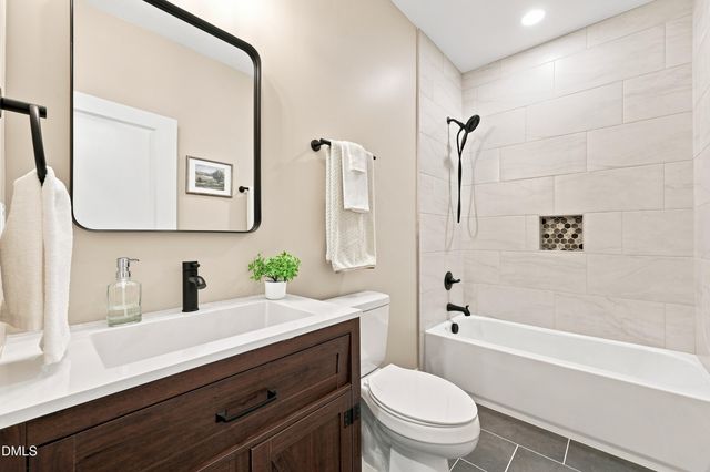509 E Webb Street, Mebane, NC 27302